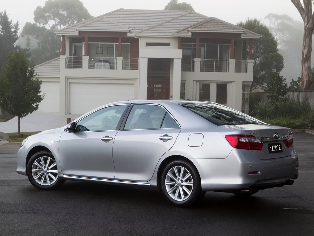 Toyota Aurion II — 3/4 arxadan