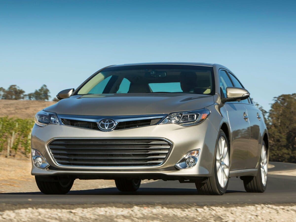 Toyota Avalon IV — Öndən