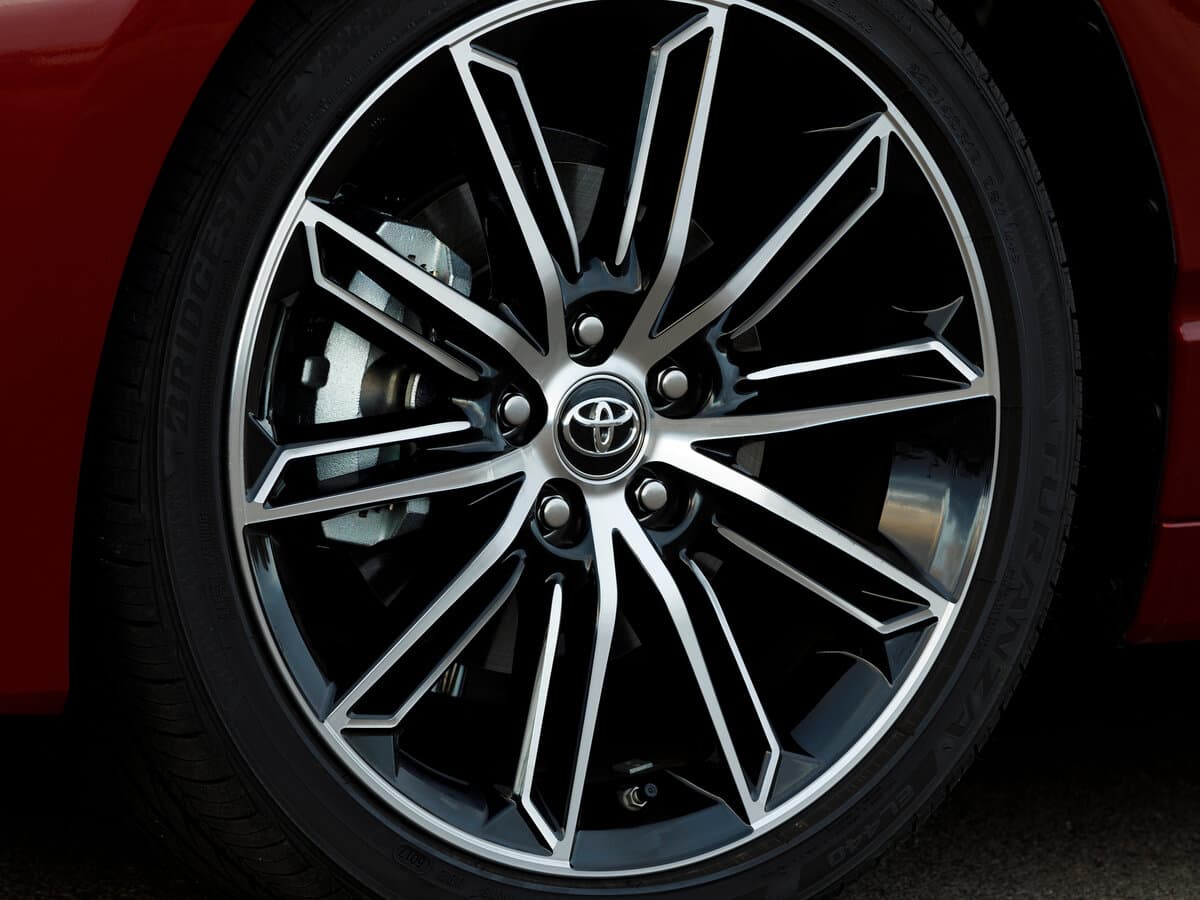 Toyota Avalon V — Təkər