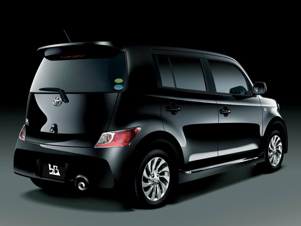 Toyota bB II — 3/4 arxadan