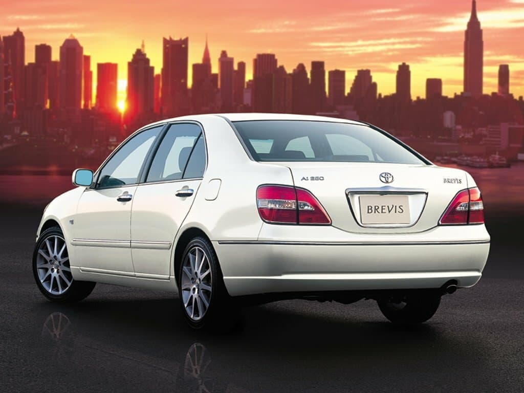 Toyota Brevis I — 3/4 arxadan