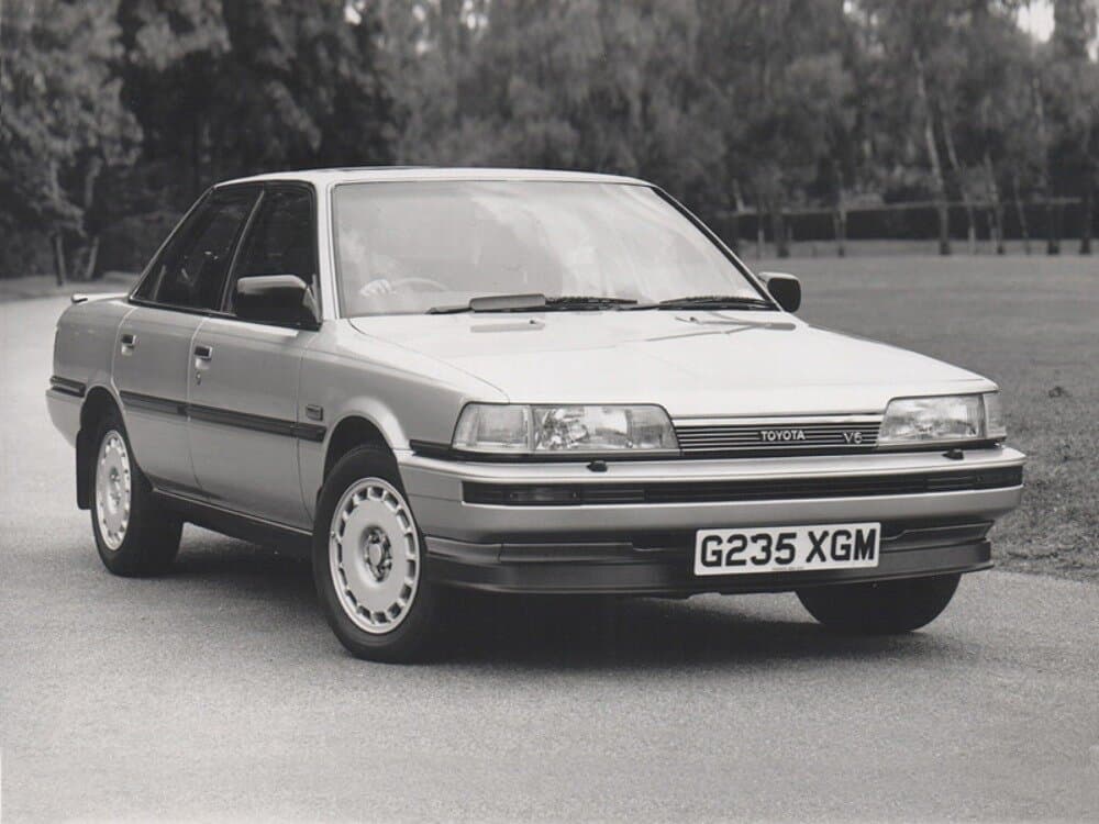 Toyota Camry II (V20) — Öndən