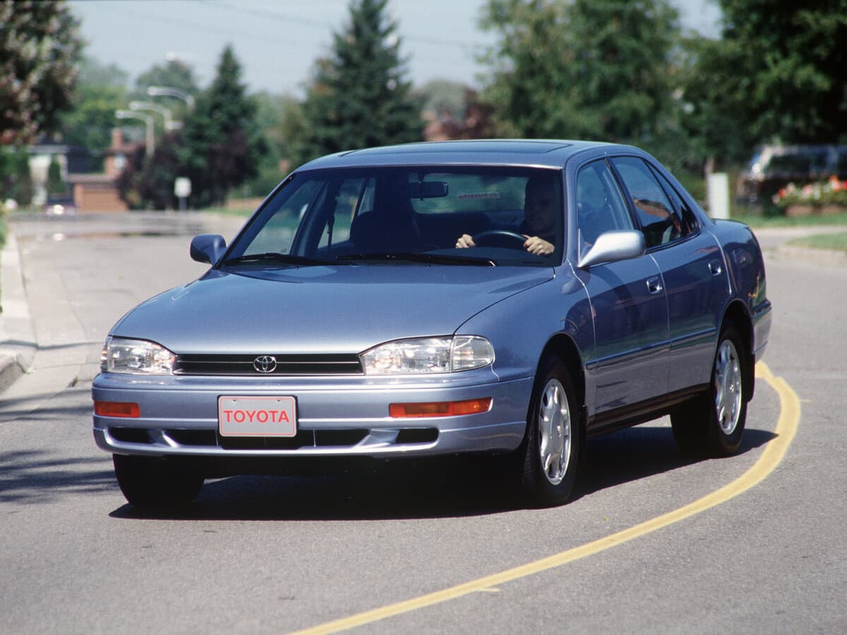 Toyota Camry III (XV10) — Öndən
