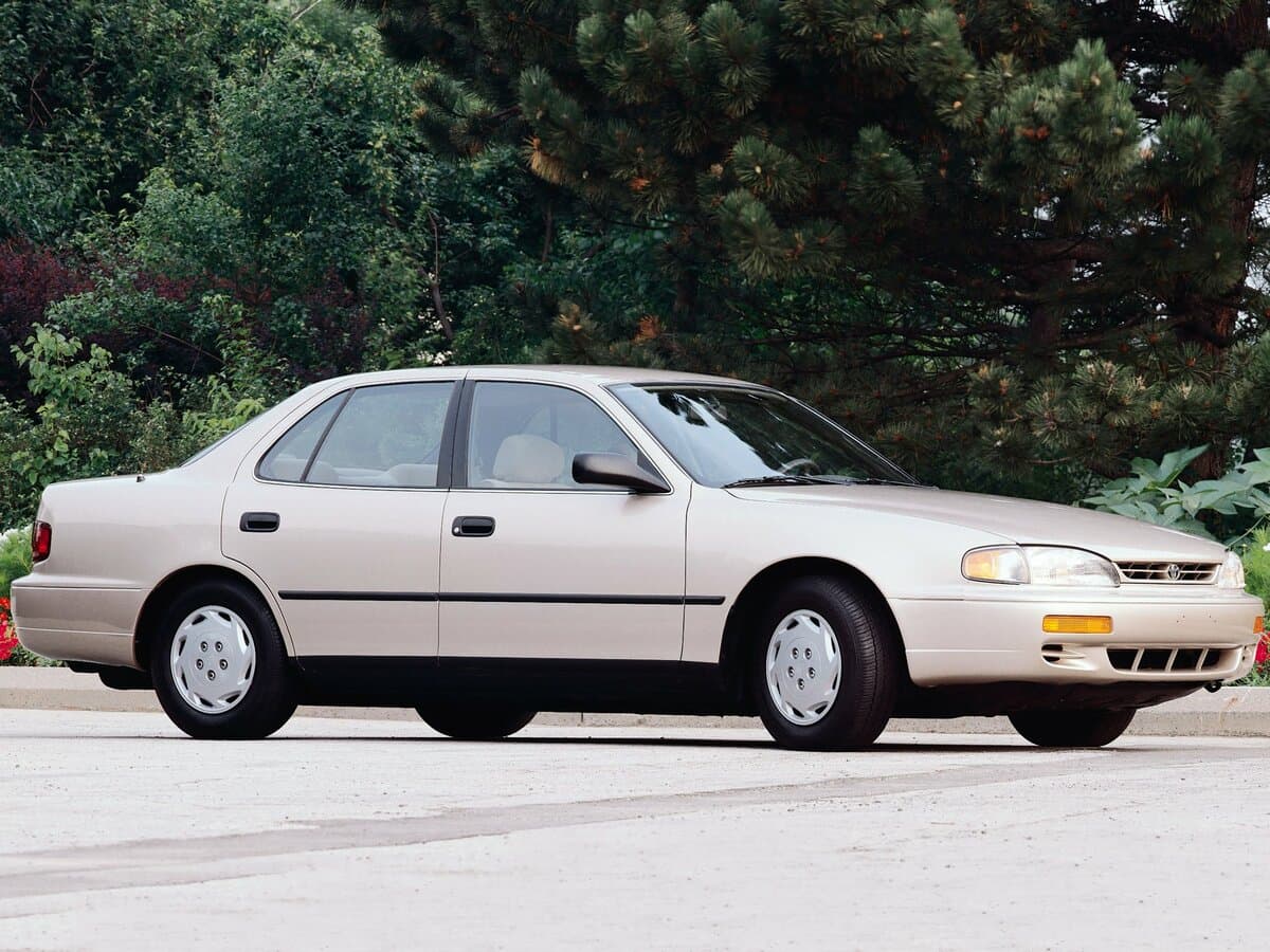 Toyota Camry III (XV10) — Yandan