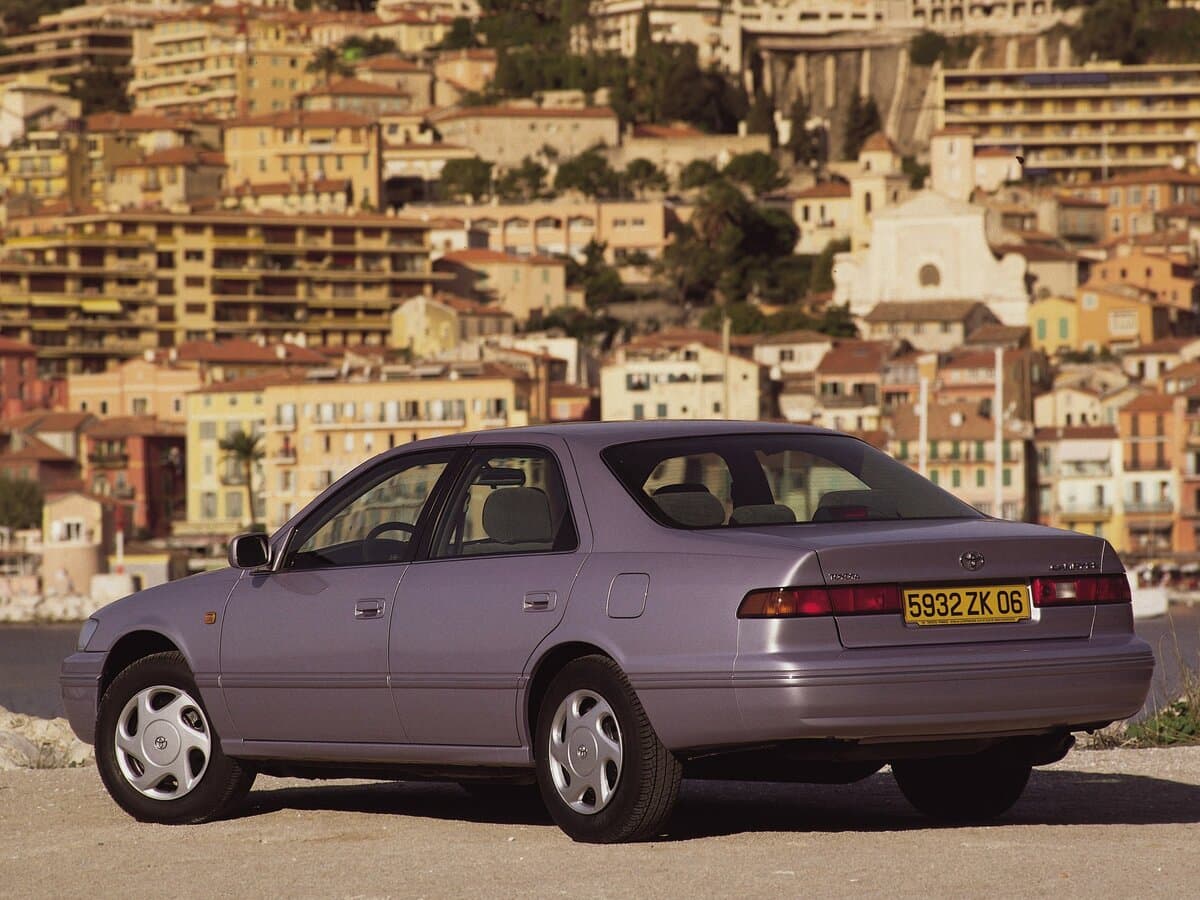 Toyota Camry IV (XV20) — 3/4 arxadan