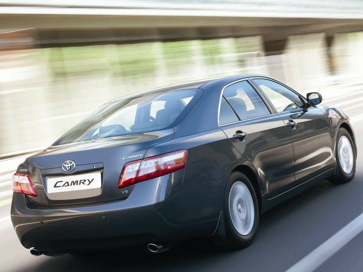 Toyota Camry VI (XV40) — 3/4 arxadan