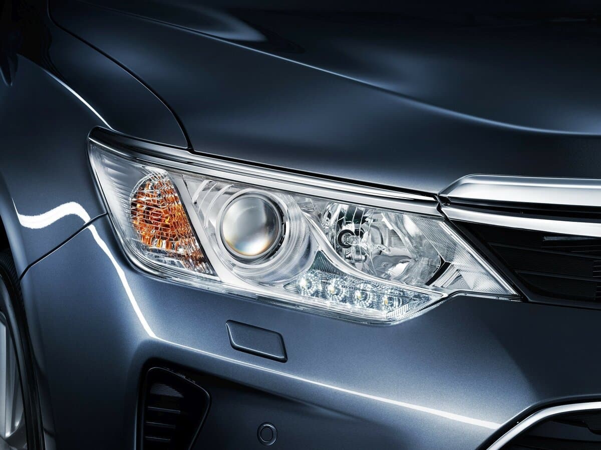 Toyota Camry VII (XV50) Restayling — Fara