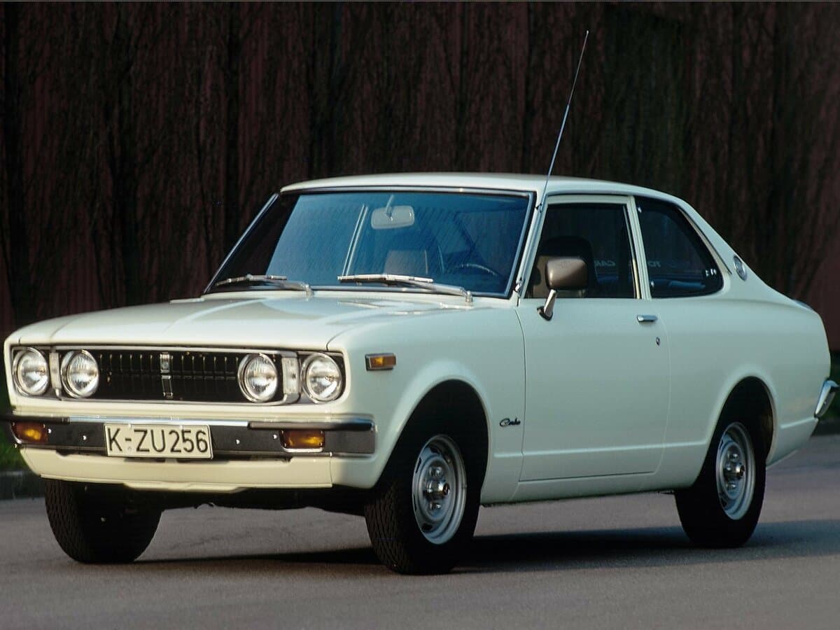 Toyota Carina I (A10) — Əsas şəkil