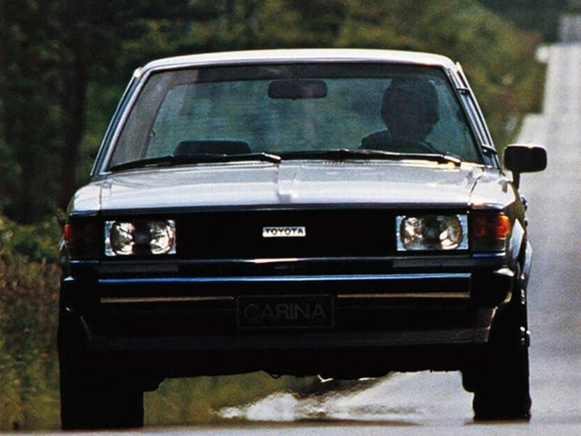 Toyota Carina II (A40, A50) — öndən görünüş