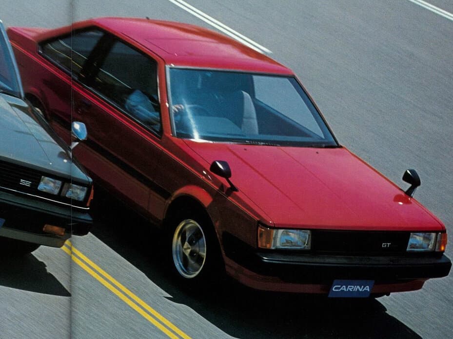Toyota Carina III (A60) — Öndən