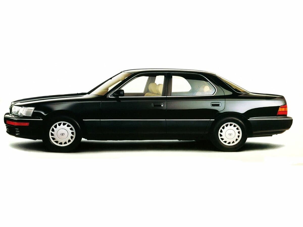 Toyota Celsior I (F10) — Yandan