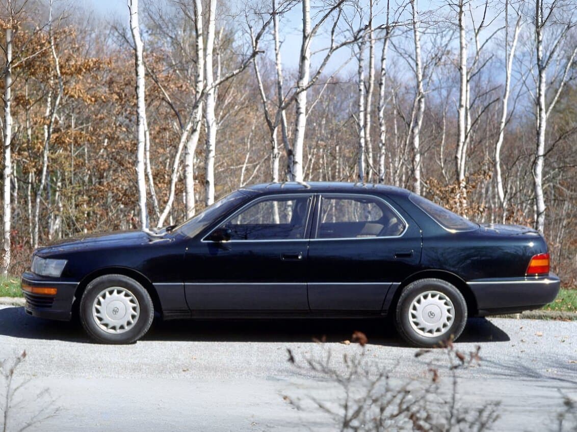 Toyota Celsior I (F10) Restayling — Yandan