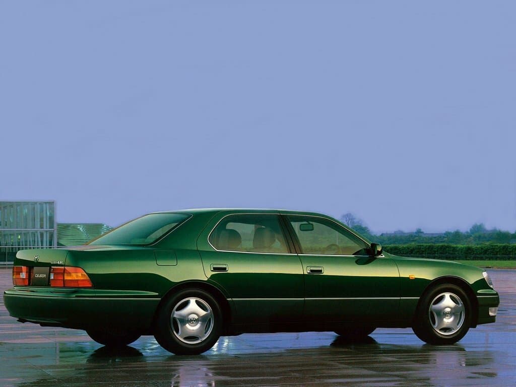 Toyota Celsior II (F20) Restayling — 3/4 arxadan