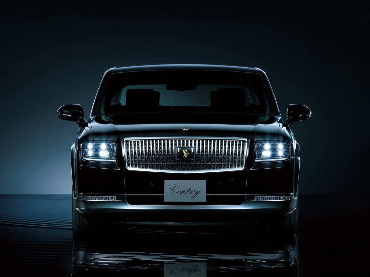 Toyota Century III (G60) — Öndən