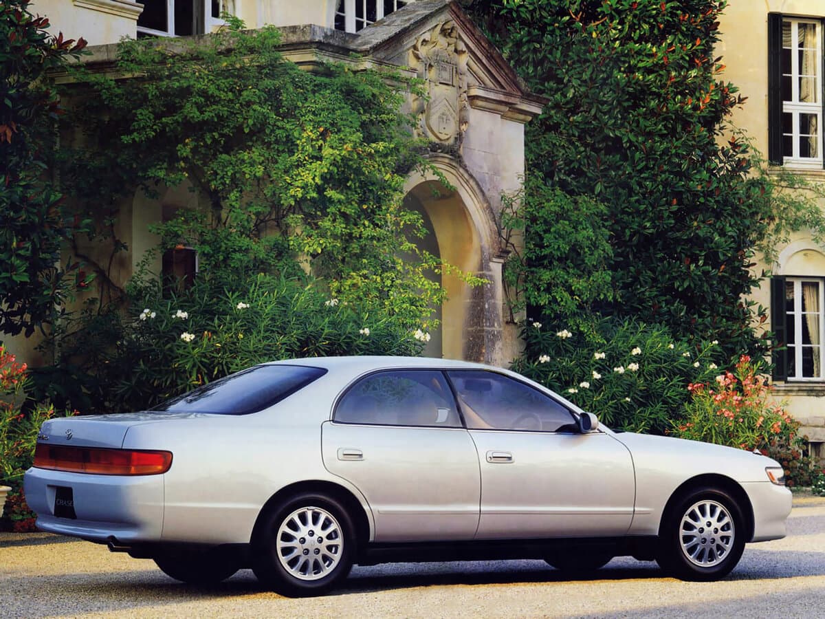 Toyota Chaser V (X90) — Yandan
