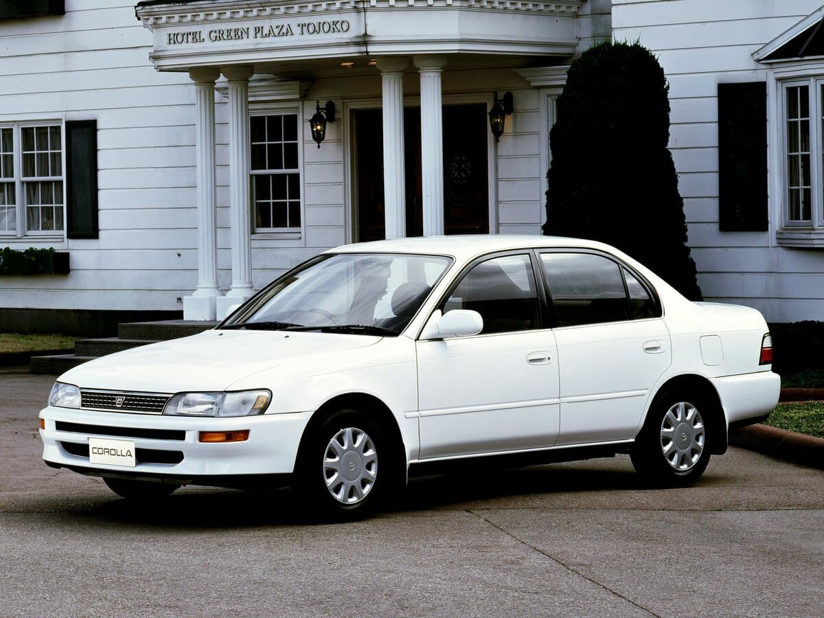 Toyota Corolla VII (E100)