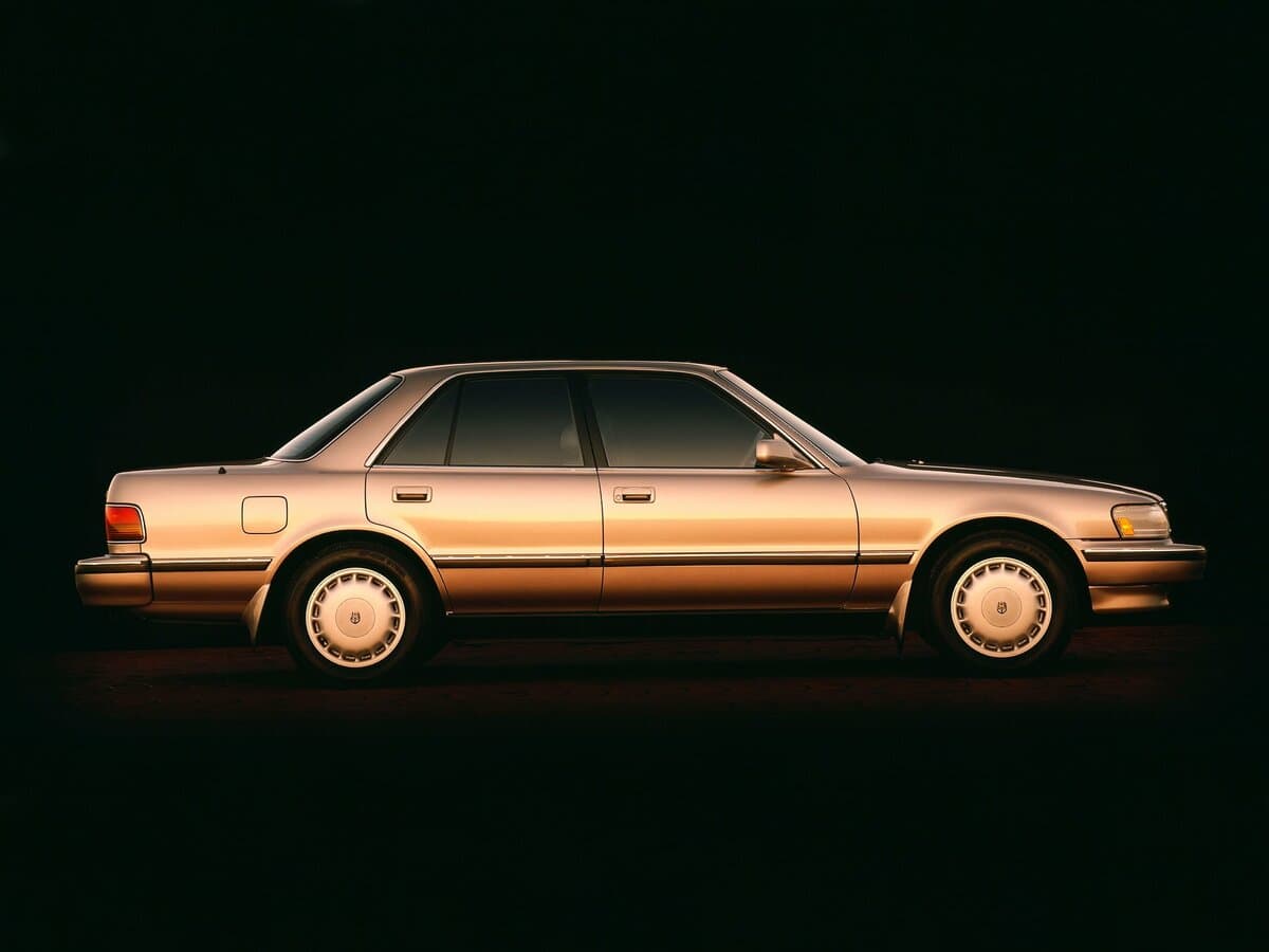Toyota Cressida IV (X80) — Yandan