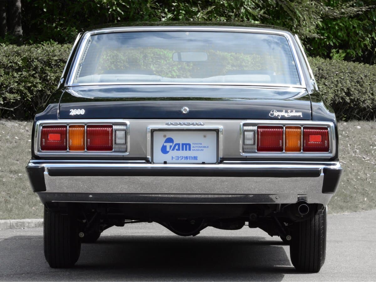Toyota Crown V (S80) — Arxadan