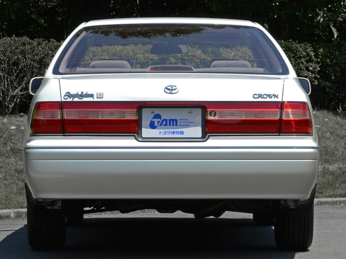 Toyota Crown X (S150) — Arxadan