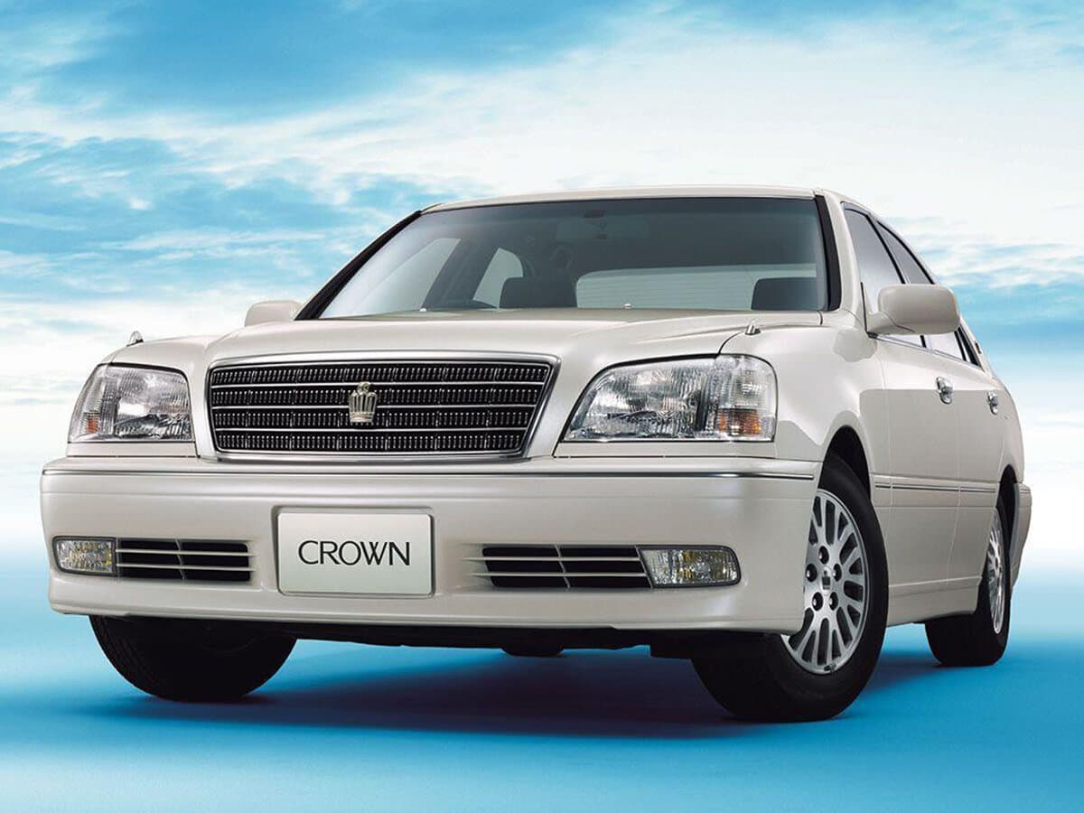 Toyota Crown XI (S170) — Öndən