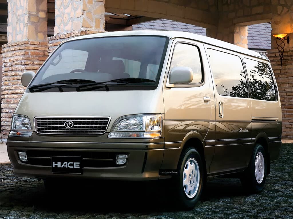 Toyota HiAce H100 — Öndən