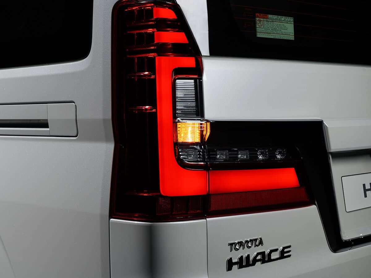 Toyota HiAce H300 — Detal