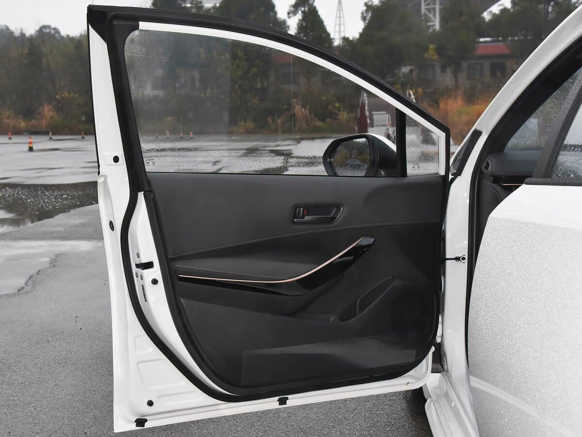 Toyota Levin XII (E210) Restayling 2 — Qapı
