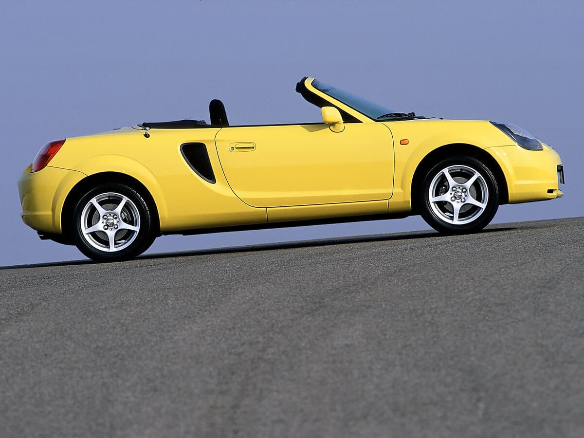 Toyota MR2 III (W30) — Yandan