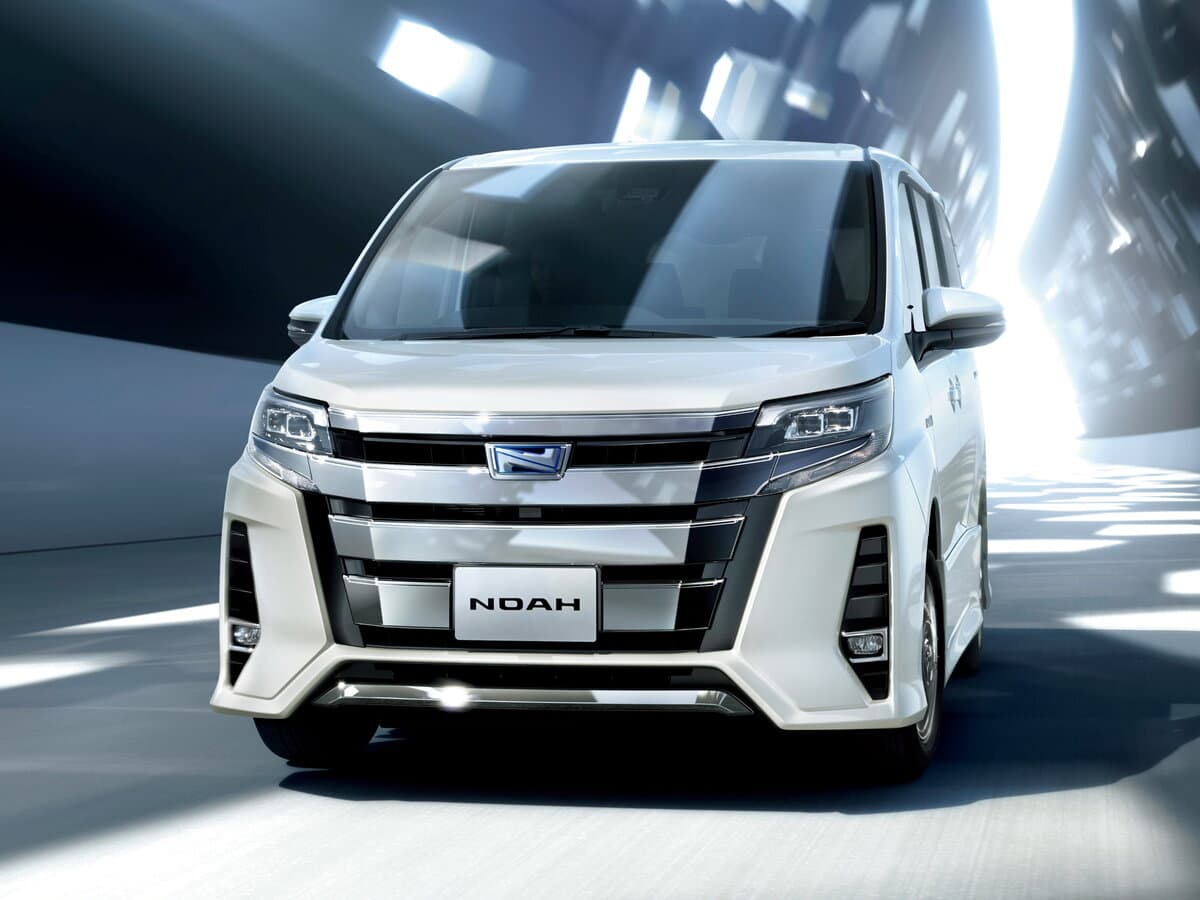 Toyota Noah III (R80) Restayling — Öndən