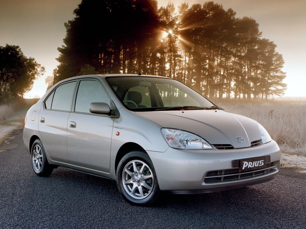 Toyota Prius I Restayling (XW10)