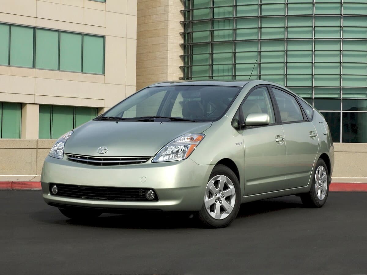 Toyota Prius II Restayling (XW20)