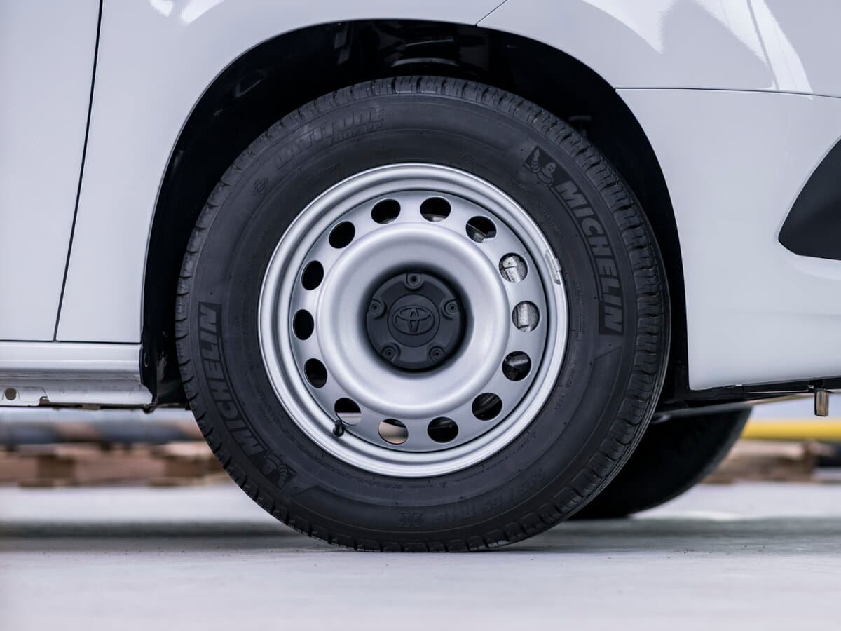 Toyota ProAce City I — Təkər