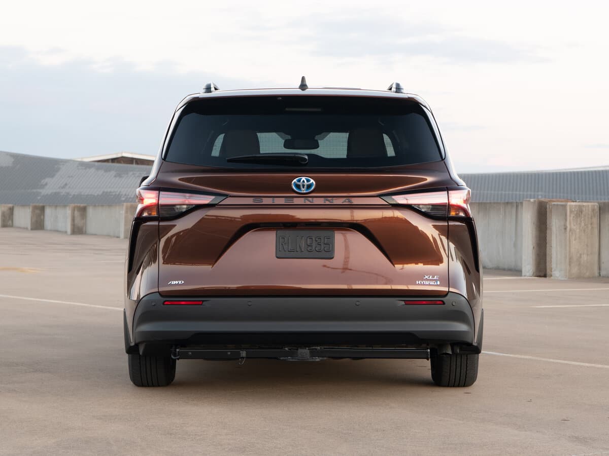 Toyota Sienna IV — Arxadan