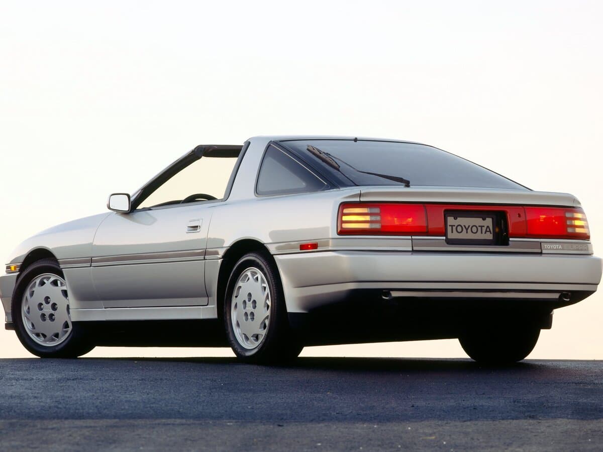 Toyota Supra III (A70) — 3/4 arxadan