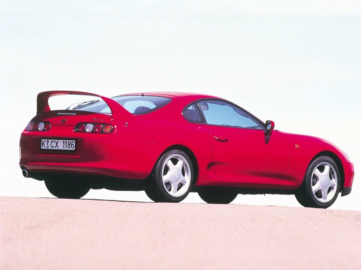 Toyota Supra IV (A80) — 3/4 arxadan