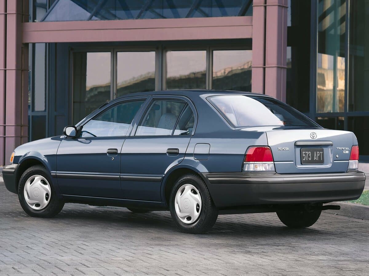 Toyota Tercel V (L50) Restayling — 3/4 arxadan