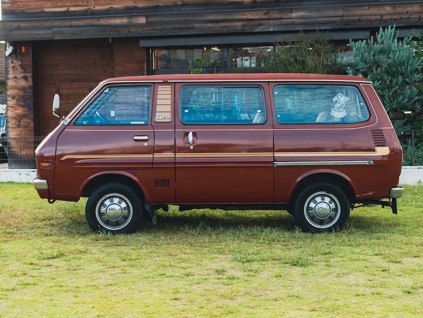 Toyota Town Ace I — Yandan