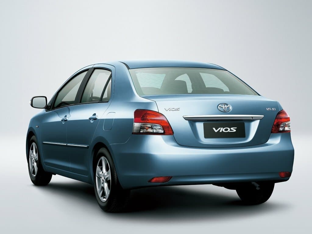 Toyota Vios II — 3/4 arxadan