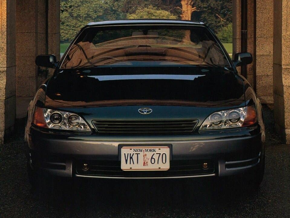 Toyota Windom I (XV10) — Öndən