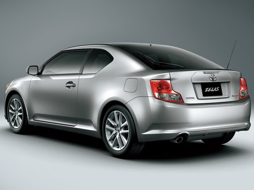 Toyota Zelas I — 3/4 arxadan