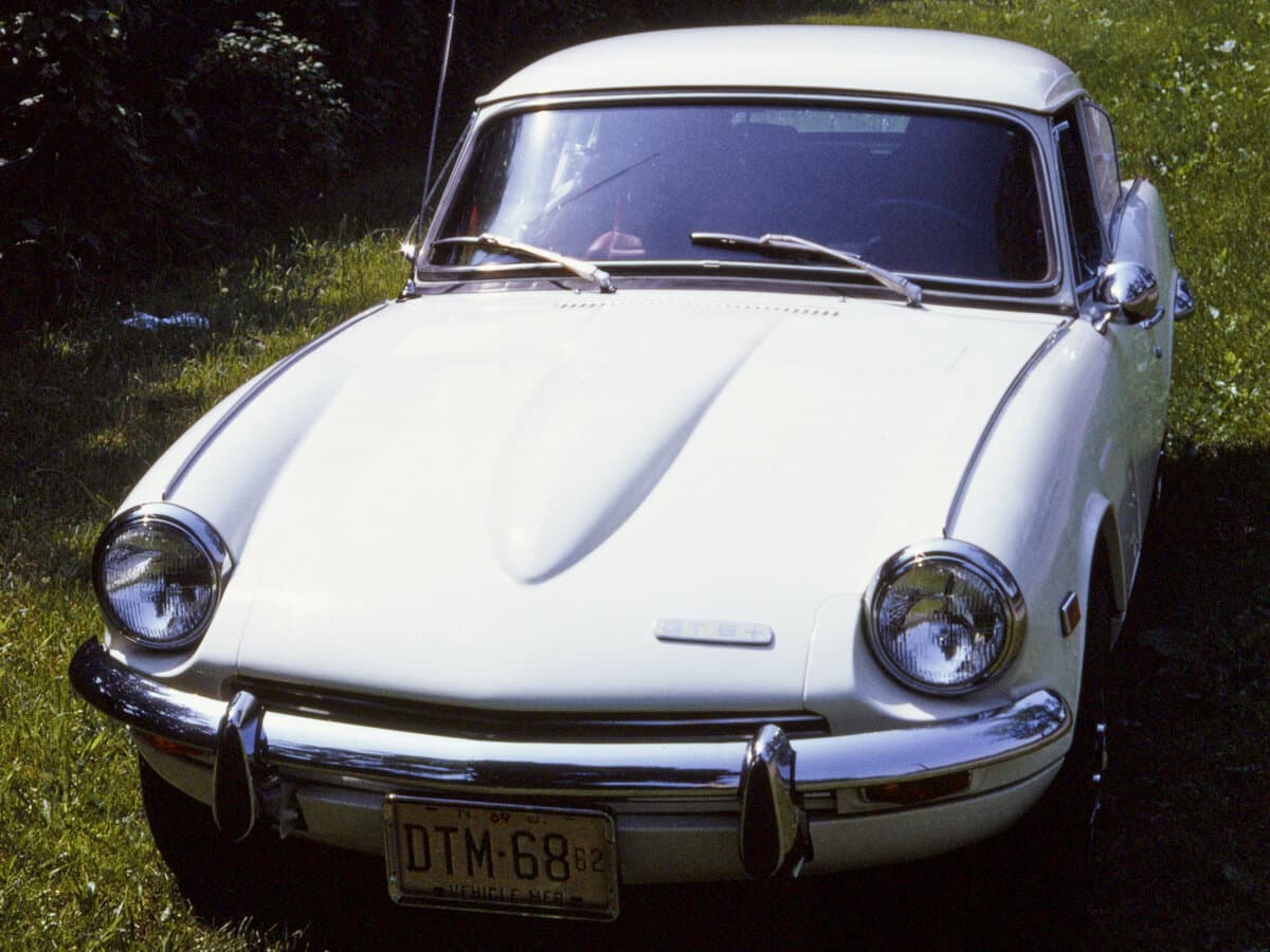 Triumph GT6 II — Öndən