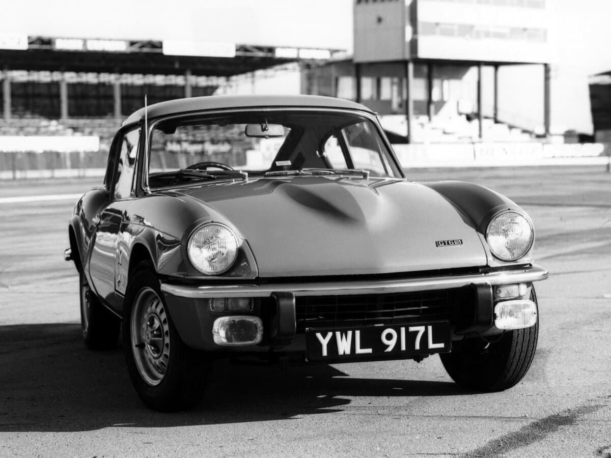 Triumph GT6 III — Öndən