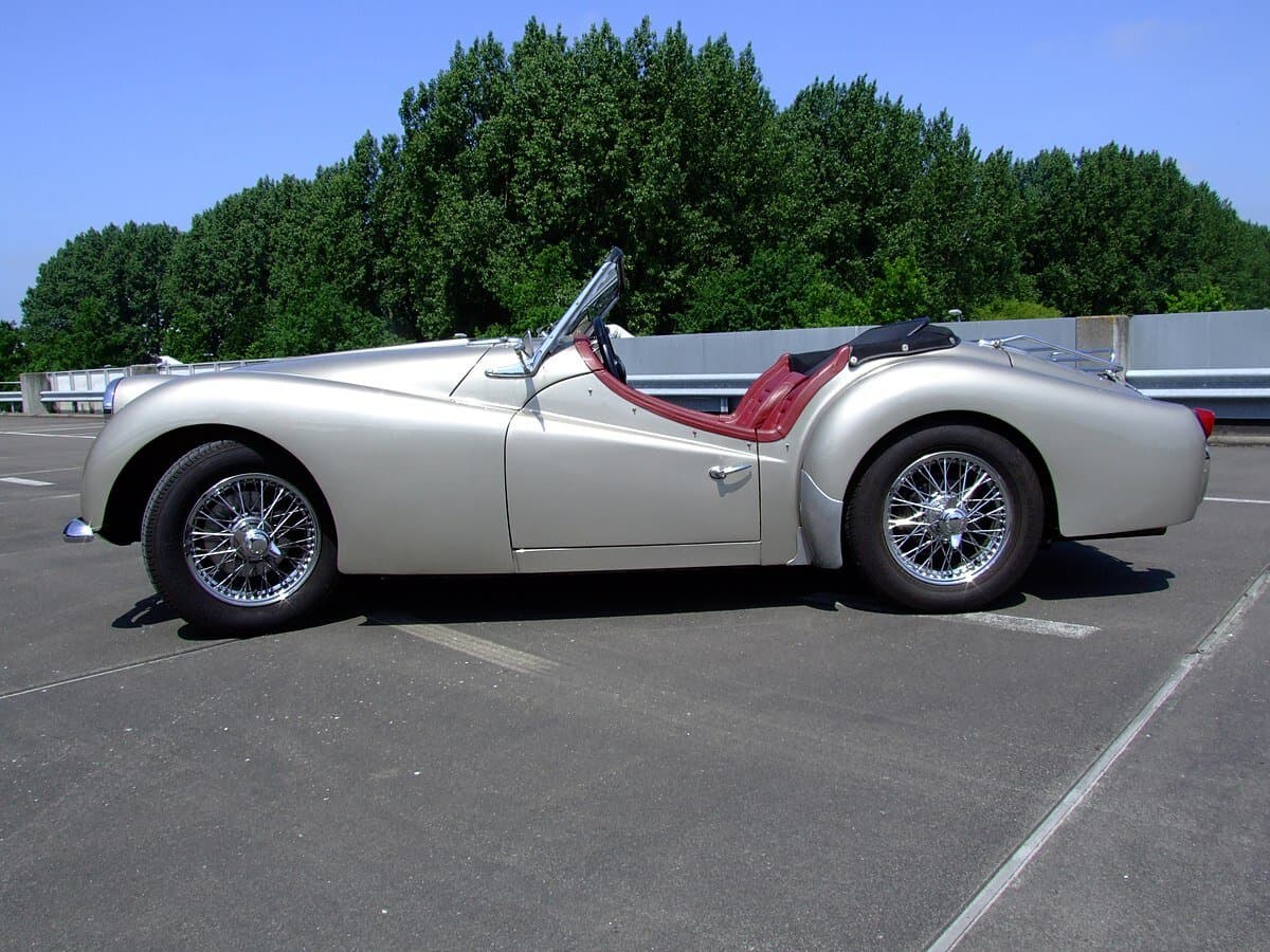 Triumph TR3 I(A) — Yandan