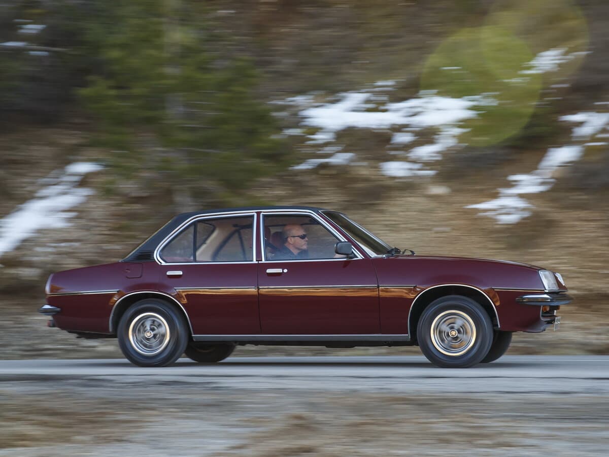 Vauxhall Cavalier I — Yandan