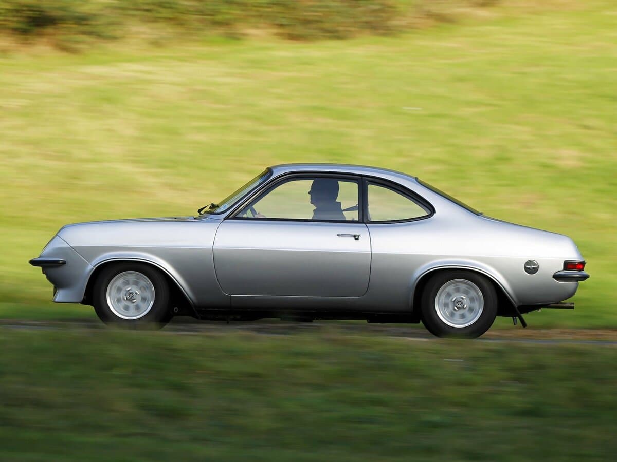 Vauxhall Firenza I — Yandan