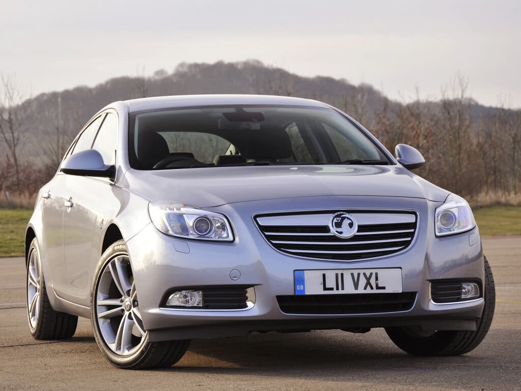 Vauxhall Insignia I — Öndən