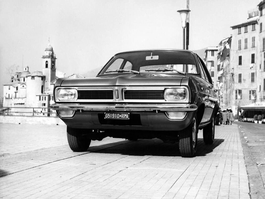 Vauxhall Viva HC — öndən görünüş