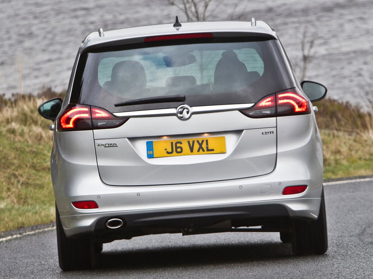 Vauxhall Zafira C — Arxadan