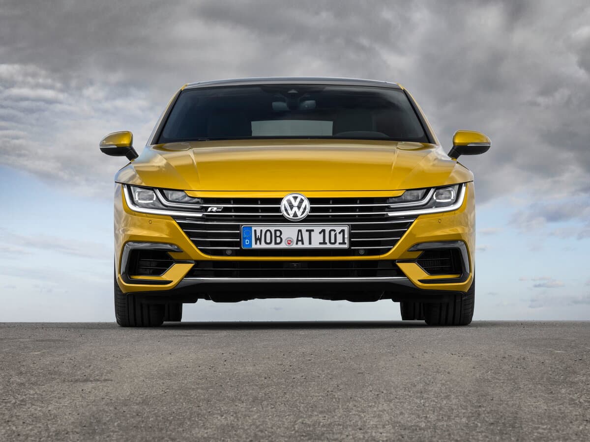 Volkswagen Arteon I — Öndən