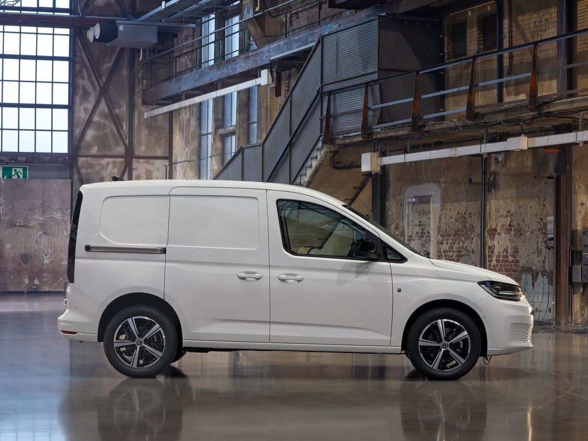 Volkswagen Caddy V — Yandan